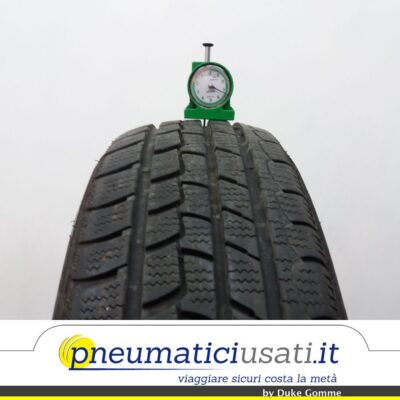 Nexen 175/65 R15 84T Winguard Snow G pneumatici usati Invernale
