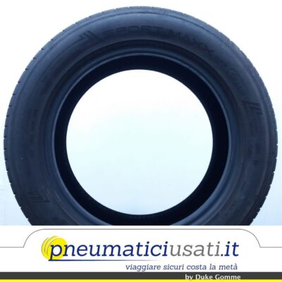 Dunlop 225/55 R17 97Y SportMaxx RT 2 pneumatici usati Estivo