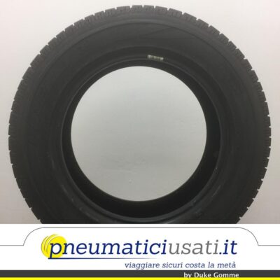 Pirelli 225/65 R17 102T Scorpion Ice e Snow pneumatici usati Invernale