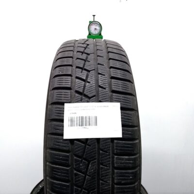 Yokohama 185/60 R15 84T W drive V902A pneumatici usati Invernale