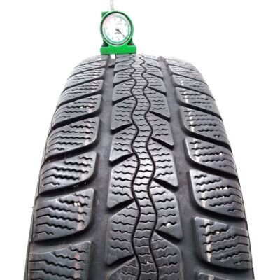 Formula 175/65 R15 84T Winter pneumatici usati Invernali