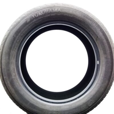 Yokohama 225/60 R18 100H BluEarth E51 pneumatici usati Estivi