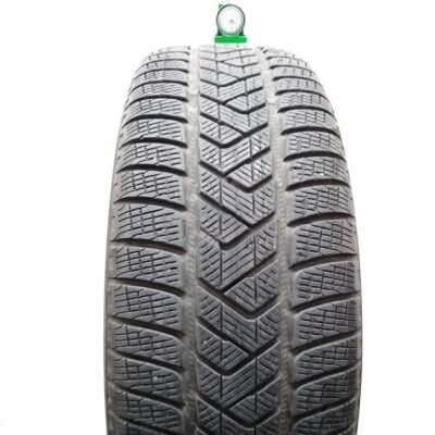 Pirelli 235/65 R17 108H Scorpion Winter pneumatici usati Invernali