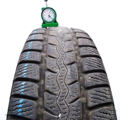 Formula 175/65 R15 84T Winter pneumatici usati Invernali