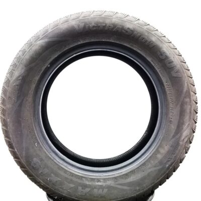 Maxxis 225/65 R17 106H VictraSnow SUV pneumatici usati Invernali