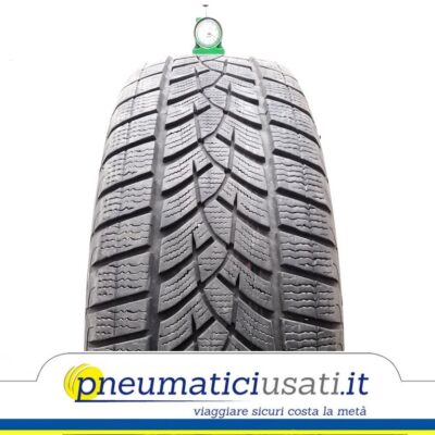 Goodyear 235/65 R17 108H UltraGrip Performance pneumatici usati Invernali