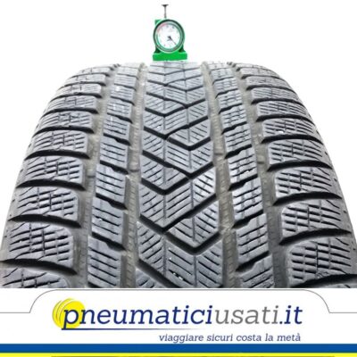 Pirelli 285/40 R21 109V Scorpion Winter pneumatici usati Invernale