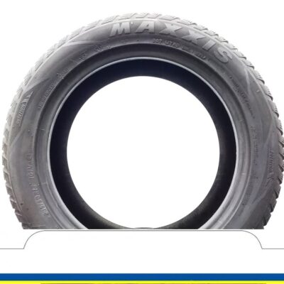 Maxxis 235/50 R18 101V VictraSnow SUV pneumatici usati Invernale