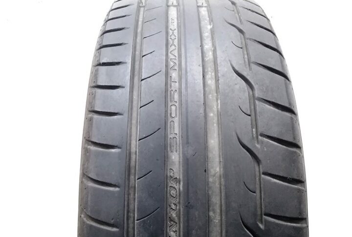 Dunlop 235/55 R17 99V Sport Maxx RT pneumatici usati Estive