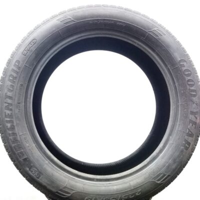 Goodyear 225/55 R19 99V EfficientGrip SUV pneumatici usati Estive
