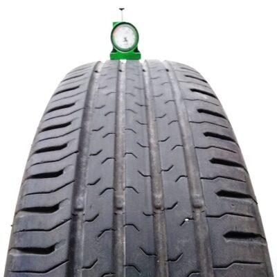 Continental 215/65 R17 99V ContiEcoContact 5 pneumatici usati Estive