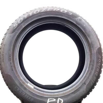 Pirelli 205/60 R17 93H Sottozero 3 Winter pneumatici usati Invernale