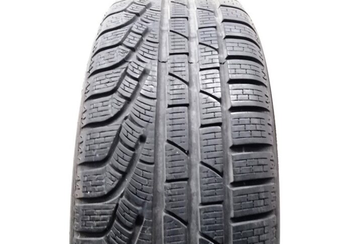 Pirelli 205/55 R17 91H Sottozero Winter 210 Serie 2 pneumatici usati Invernale