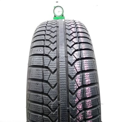 Momo 175/60 R15 81H North Pole W-1 pneumatici usati Invernale