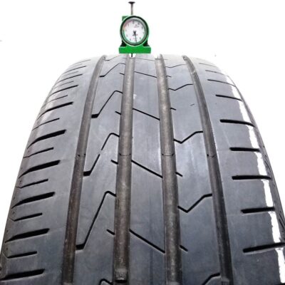 Hankook 215/55 R17 98W Ventus Prime 3 pneumatici usati Estivi