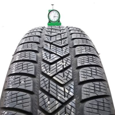 Pirelli 215/65 R17 99H Scorpion Winter pneumatici usati Invernale