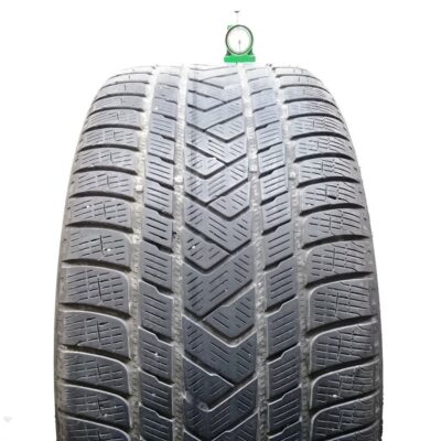 Pirelli 295/40 R20 106V Scorpion Winter pneumatici usati Invernale