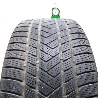 Pirelli 295/40 R20 106V Scorpion Winter pneumatici usati Invernale