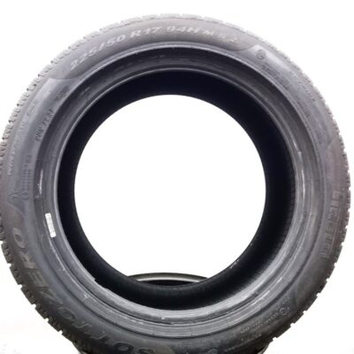 Pirelli 225/50 R17 94H Sottozero Winter 210 Serie 2 pneumatici usati Invernale