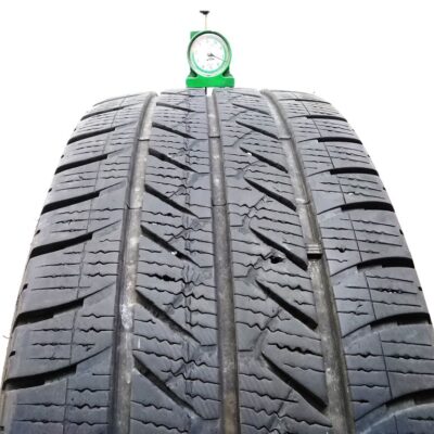 Goodyear 235/65 R16 115/113S Vector 4 Season pneumatici usati ALL SEASON