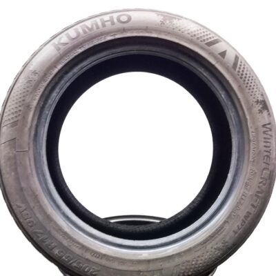 Kumho 205/55 R17 95V Winter Craft WP71 pneumatici usati Invernale