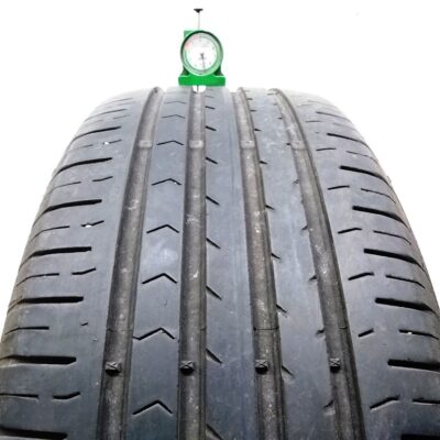 Continental 235/65 R17 104V ContiPremiumContact 5 pneumatici usati Estive