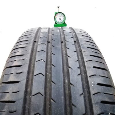 Continental 235/65 R17 104V ContiPremiumContact 5 pneumatici usati Estive