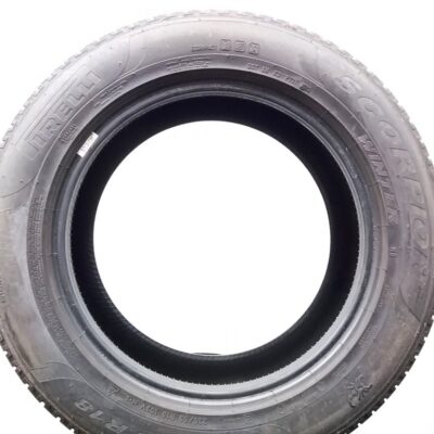 Pirelli 235/60 R18 103V Scorpion Winter pneumatici usati Invernale