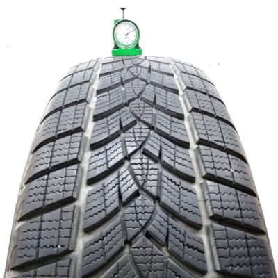 Goodyear 215/65 R17 99V Ultra Grip Performance pneumatici usati Invernale