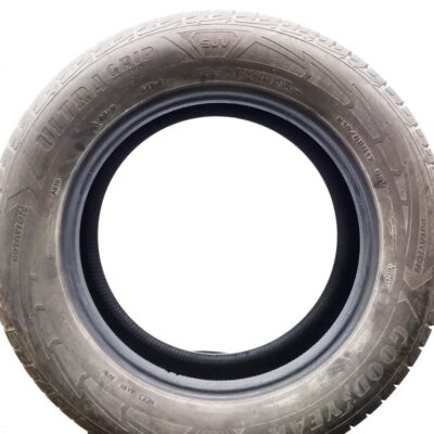 Goodyear 215/65 R17 99V Ultra Grip Performance pneumatici usati Invernale