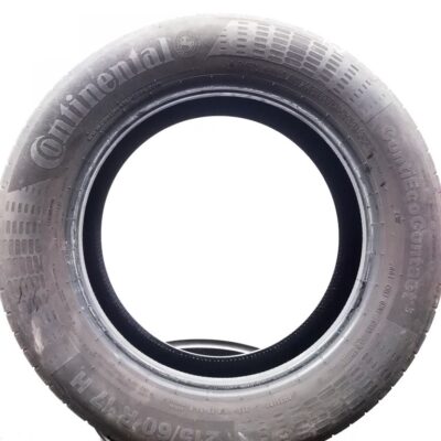 Continental 215/60 R17 96H ContiEcoContact 5 pneumatici usati Estive