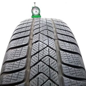 Pirelli 225/60 R18 104H Sottozero 3 Winter pneumatici usati Invernale