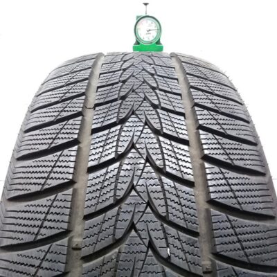 Tristar 235/40 R19 96V SnowPower HP pneumatici usati Invernale