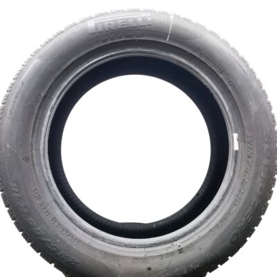 Pirelli 235/55 R18 104H Sottozero Winter 210 Serie 2 pneumatici usati Invernale