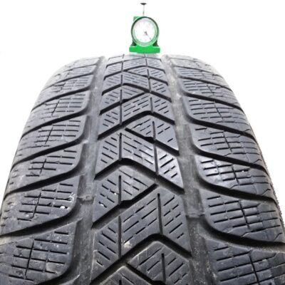 Pirelli 225/55 R19 99H Scorpion Winter pneumatici usati Invernale