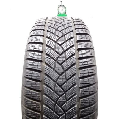Goodyear 225/50 R17 98V UltraGrip Performance 2 pneumatici usati Invernale