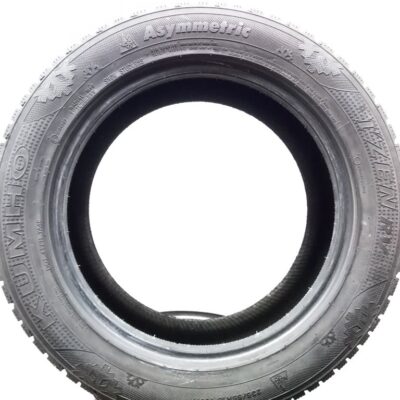 Kumho 235/55 R18 100H I Zen RV Asymmetric pneumatici usati Invernale