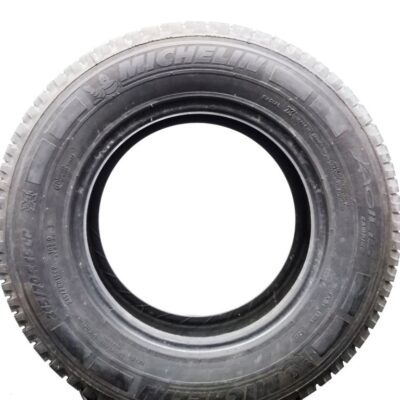 Michelin 215/70 R15 109Q Agilis Camping pneumatici usati Estive