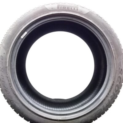 Pirelli 285/40 R20 104W Scorpion Winter pneumatici usati Invernale
