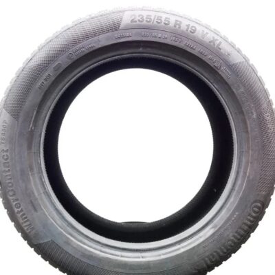 Continental 235/55 R19 105V WinterContact TS850P pneumatici usati Invernale