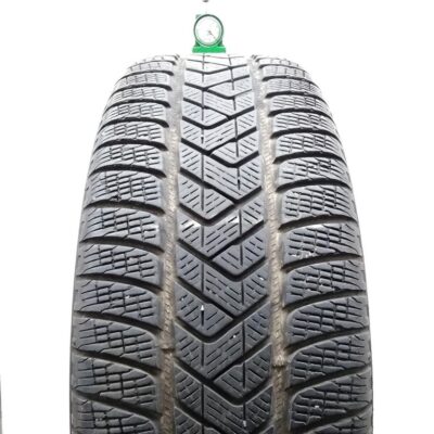Pirelli 235/60 R18 103V Scorpion Winter pneumatici usati Invernale
