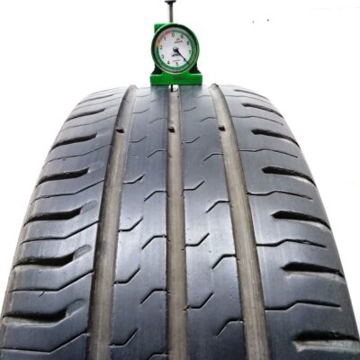 Continental 185/60 R15 84H ContiEcoContact 5 pneumatici usati Estive