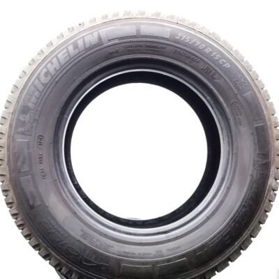 Michelin 215/70 R15 109Q Agilis Camping pneumatici usati Estive