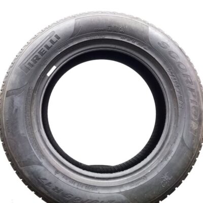 Pirelli 215/65 R17 99H Scorpion Winter pneumatici usati Invernale