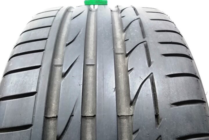 Bridgestone 245/35 R18 88Y Potenza S001 pneumatici usati Estive