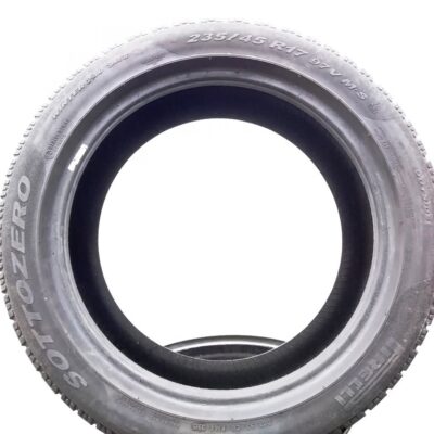 Pirelli 235/45 R17 97V Sottozero Winter 240 Serie 2 pneumatici usati Invernale