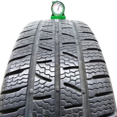 Pirelli 215/70 R15 109/107S Carrier Winter pneumatici usati Invernale