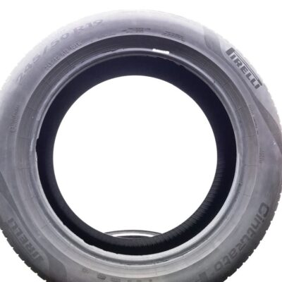 Pirelli 245/50 R19 105W Cinturato P7 P7C2 pneumatici usati Estive