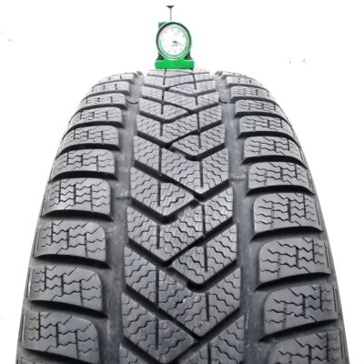 Pirelli 215/65 R16 98H Sottozero 3 Winter pneumatici usati Invernale