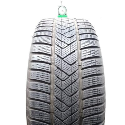 Pirelli 235/45 R18 98V Sottozero 3 Winter pneumatici usati Invernale